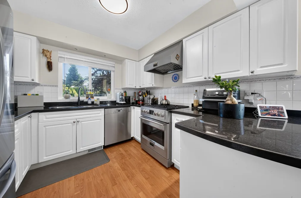 2322 KIRKSTONE ROAD, North Vancouver BC V7J 3M3, North Vancouver BC — Residential for Sale — Photo 12 of 40