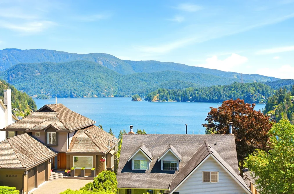 2323 Badger Road, North Vancouver, BC - MLS: R3163996 - Photo 3 2323 Badger Road, North Vancouver, BC - MLS: R3163996 - Photo 3