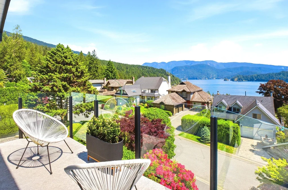 2323 Badger Road, North Vancouver, BC - MLS: R3163996 - Photo 6 2323 Badger Road, North Vancouver, BC - MLS: R3163996 - Photo 6