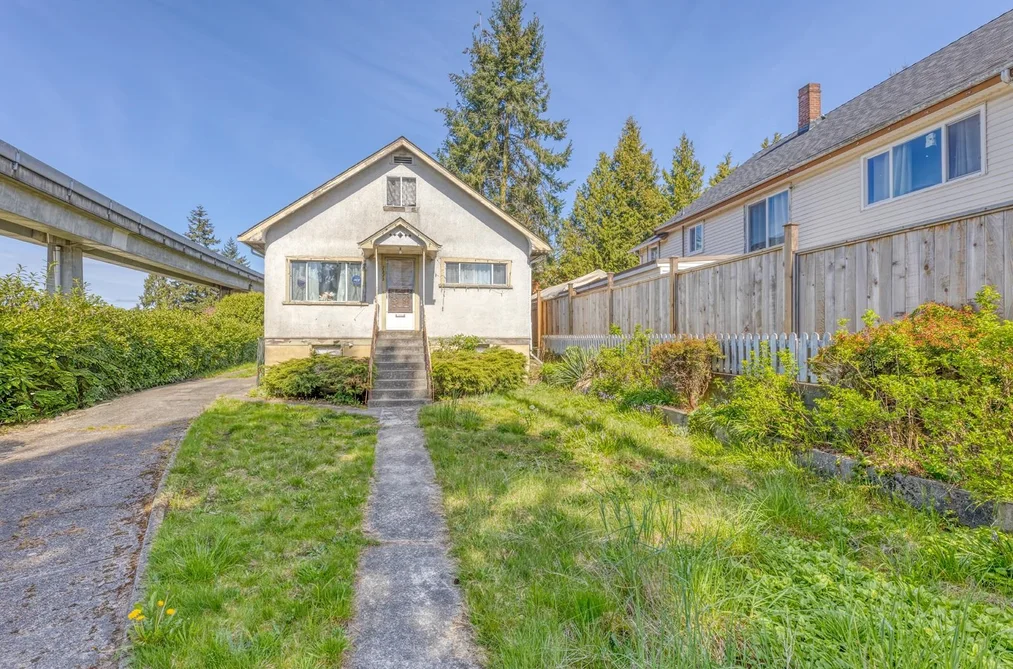 2323 DUBLIN STREET, New Westminster BC V3M 3B3, New Westminster BC — Residential for Sale - Photo 2
