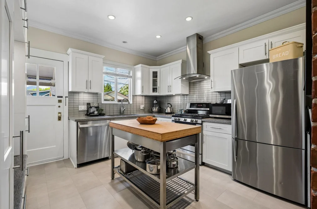 2323 GRAVELEY STREET, Vancouver BC V5L 3C3, Vancouver BC — Residential for Sale - Photo 6