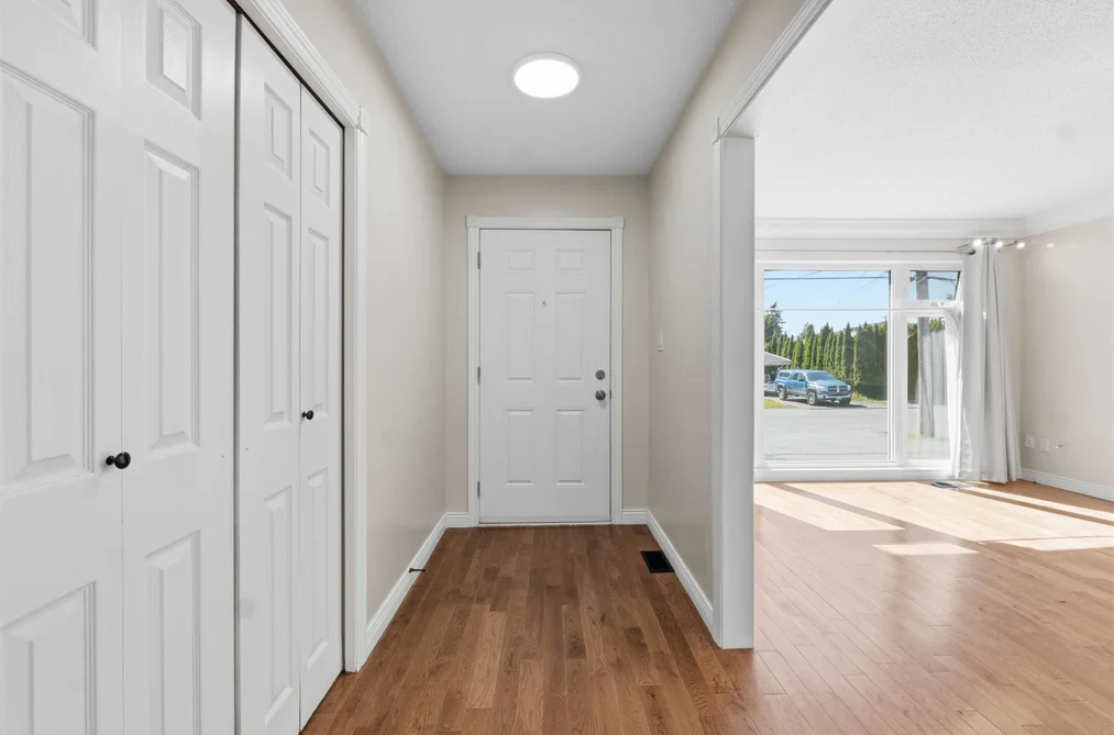 2326 BEAVER STREET, Abbotsford BC V2T 3E1, Abbotsford BC — Residential for Sale — Photo 14 of 34