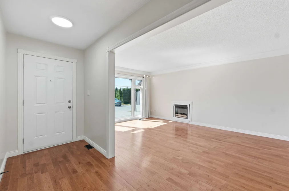 2326 BEAVER STREET, Abbotsford BC V2T 3E1, Abbotsford BC — Residential for Sale — Photo 17 of 34