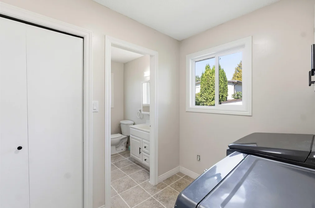 2326 BEAVER STREET, Abbotsford BC V2T 3E1, Abbotsford BC — Residential for Sale — Photo 22 of 34