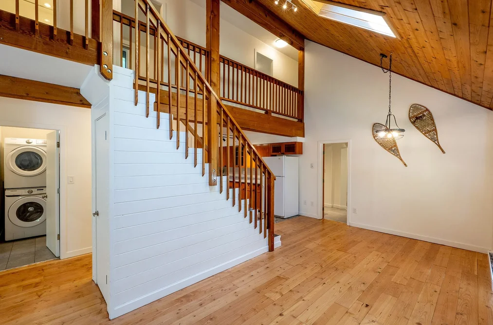 2327 CHEAKAMUS WAY, Whistler BC V8E 0A8, Whistler BC — Residential for Sale — Photo 6 of 27