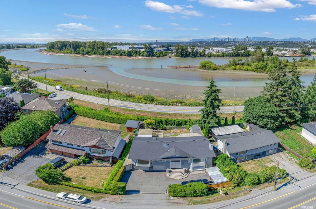 House for sale at 23271 Westminster Highway Richmond British Columbia - MLS: R3150708
