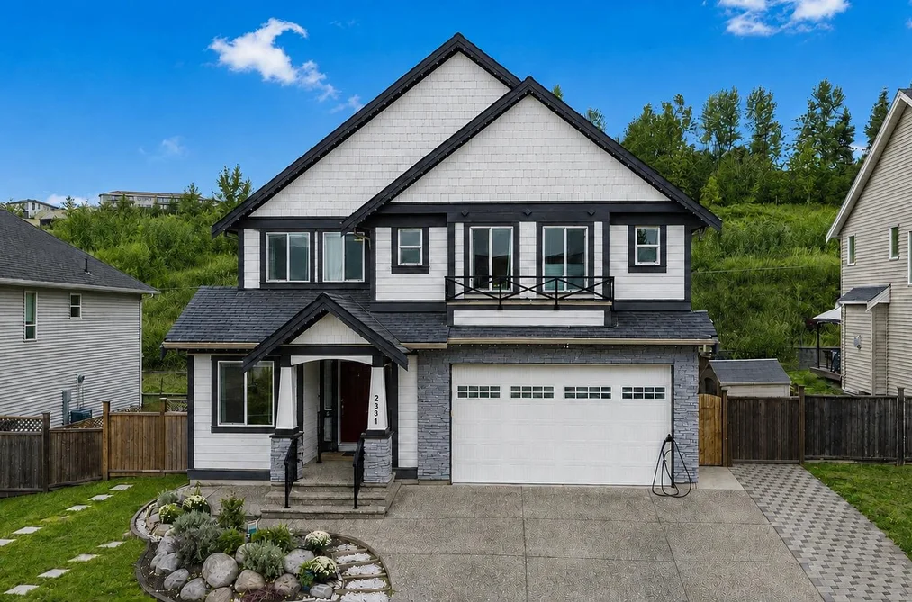 House for sale at 2331 Chardonnay Lane Abbotsford British Columbia - MLS: R3158093