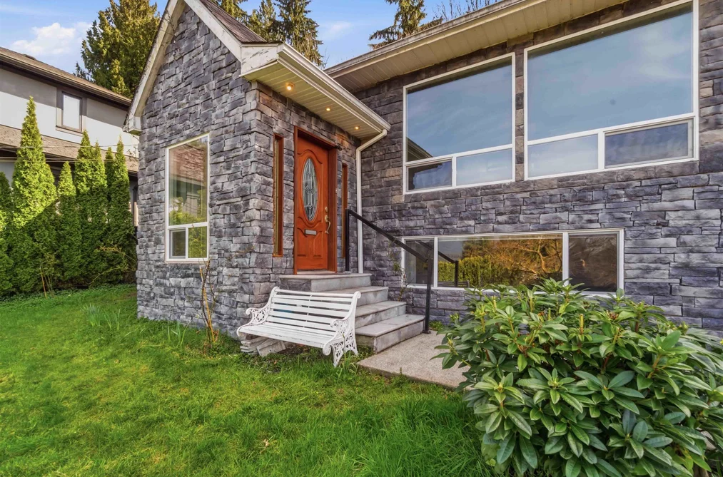 2331 HENRY STREET, Port Moody BC V3H 2J4, Port Moody BC — Residential for Sale - Photo 3