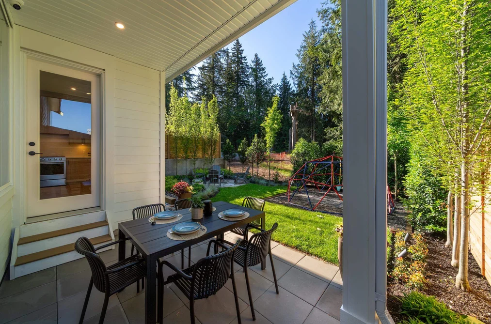 23352 SEYMOUR AVENUE, Maple Ridge BC V4R 0J7, Maple Ridge BC — Residential for Sale — Photo 5 of 6