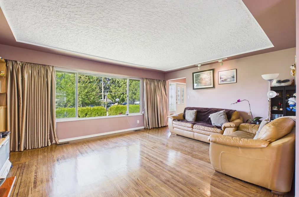 2336 KENSINGTON AVENUE, Burnaby BC V5B 4E2, Burnaby BC — Residential for Sale - Photo 4