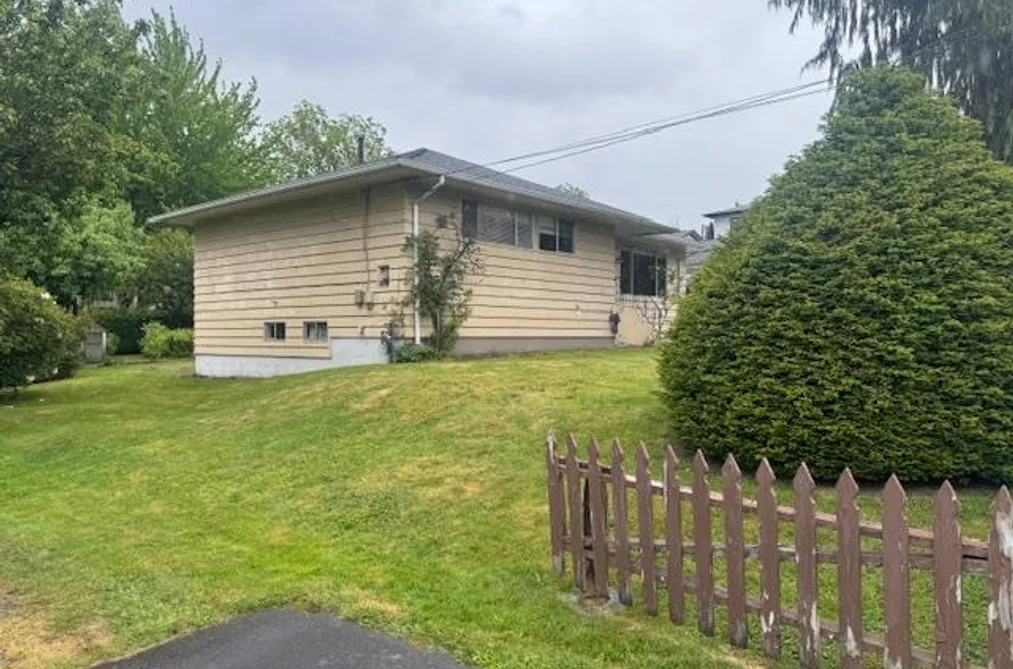 2337 LOBB AVENUE, Port Coquitlam BC V3C 1M7, Port Coquitlam BC — Residential for Sale - Photo 3