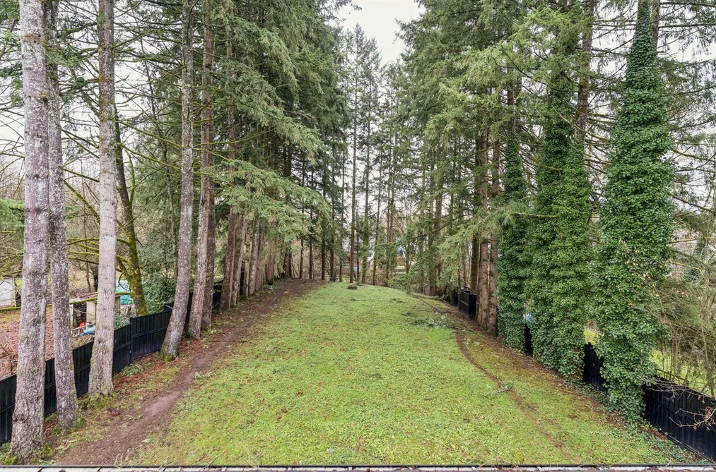 23376 124 AVENUE, Maple Ridge BC V2X 4K4, Maple Ridge BC — Residential for Sale - Photo 3
