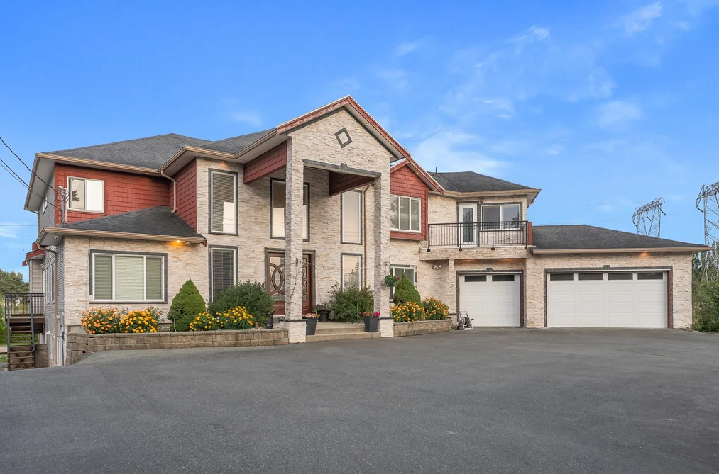 2338 Bradner Road, Abbotsford, BC - MLS: R3164303 - Photo 6 2338 Bradner Road, Abbotsford, BC - MLS: R3164303 - Photo 6