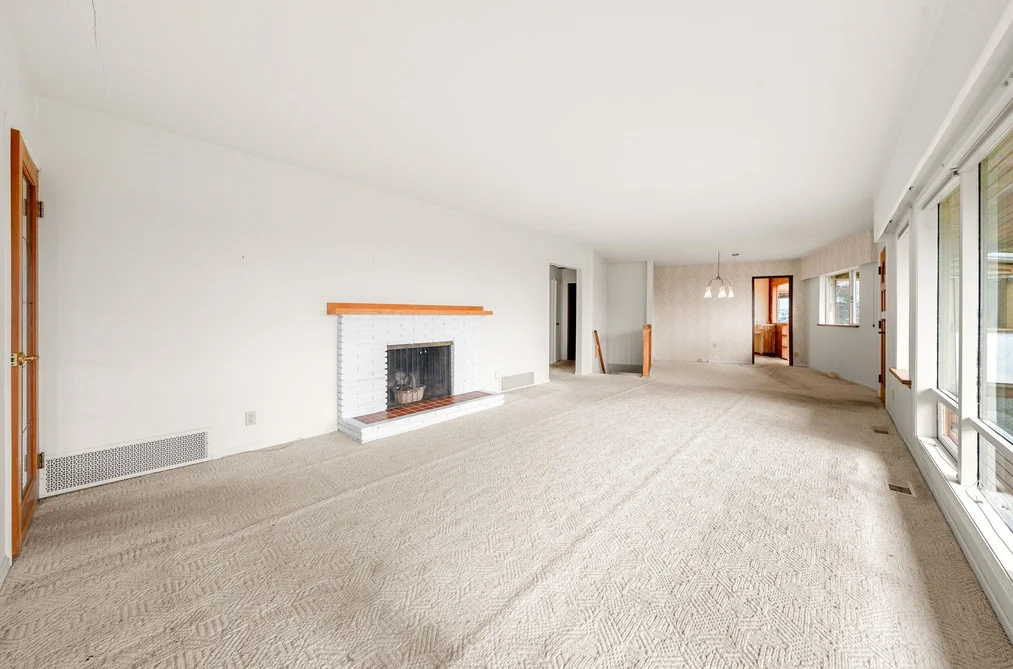 234 RONDOVAL CRESCENT, North Vancouver BC V7N 2W7, North Vancouver BC — Residential for Sale - Photo 6