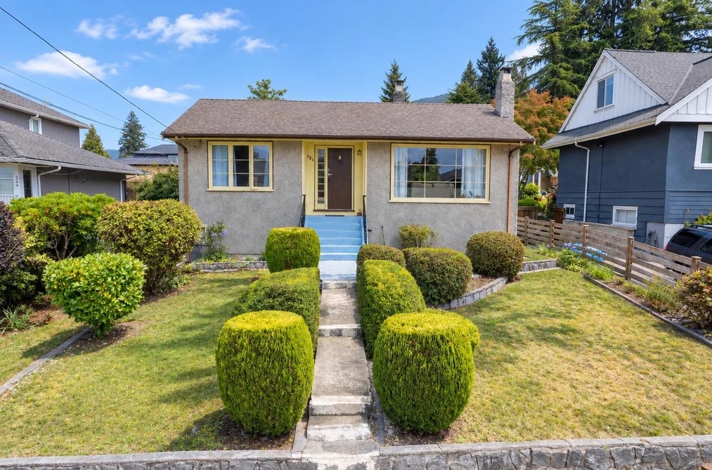 House for sale at 234 W St. James Road North Vancouver British Columbia - MLS: R3165137