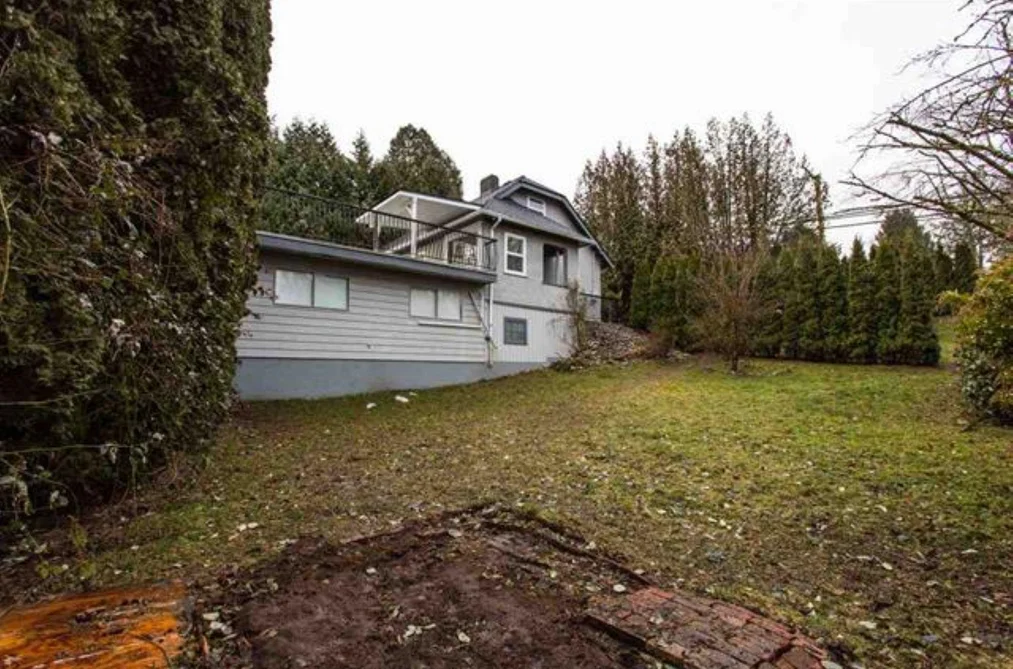 2340 MCKENZIE ROAD, Abbotsford BC V2S 3Z8, Abbotsford BC — Residential for Sale - Photo 2