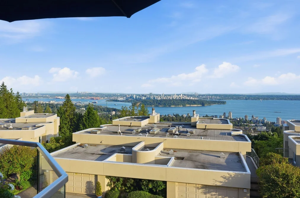 Townhouse for sale at 2343 Folkestone Way West Vancouver British Columbia - MLS: R3156616
