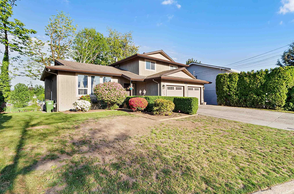 2348 W RIDGEWAY STREET, Abbotsford BC V2T 3H3, Abbotsford BC — Residential for Sale - Photo 3
