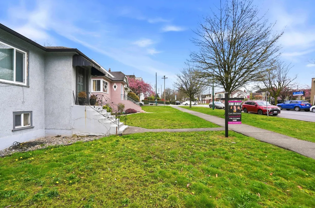 2349 E PENDER STREET, Vancouver BC V5L 1X7, Vancouver BC — Residential for Sale - Photo 6