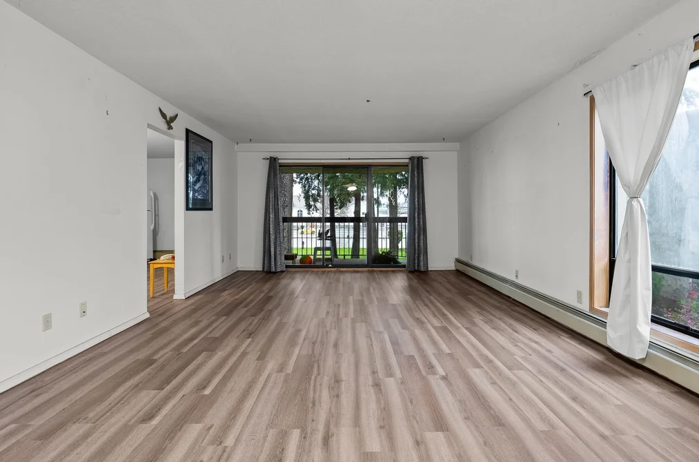 235 31955 OLD YALE ROAD, Abbotsford BC V2T 4N1, Abbotsford BC — Residential for Sale - Photo 5