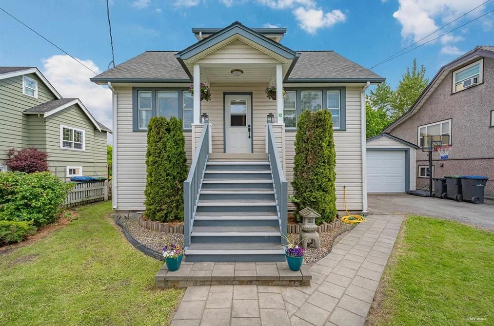 House for sale at 235 Pembina Street New Westminster British Columbia - MLS: R3112759