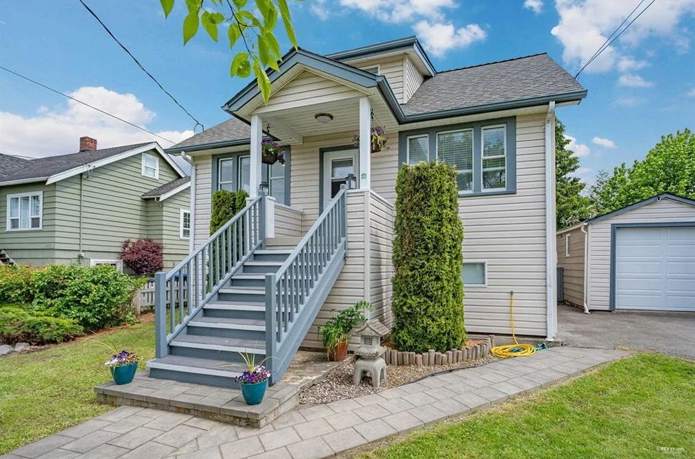 235 PEMBINA STREET, New Westminster BC V3M 5J3, New Westminster BC — Residential for Sale - Photo 2