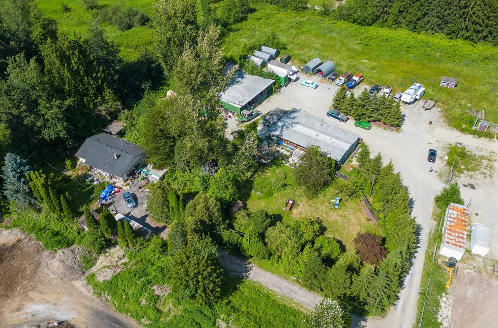 23519 LOUGHEED HIGHWAY, Maple Ridge BC V2W 1B8, Maple Ridge BC — Residential for Sale - Photo 7