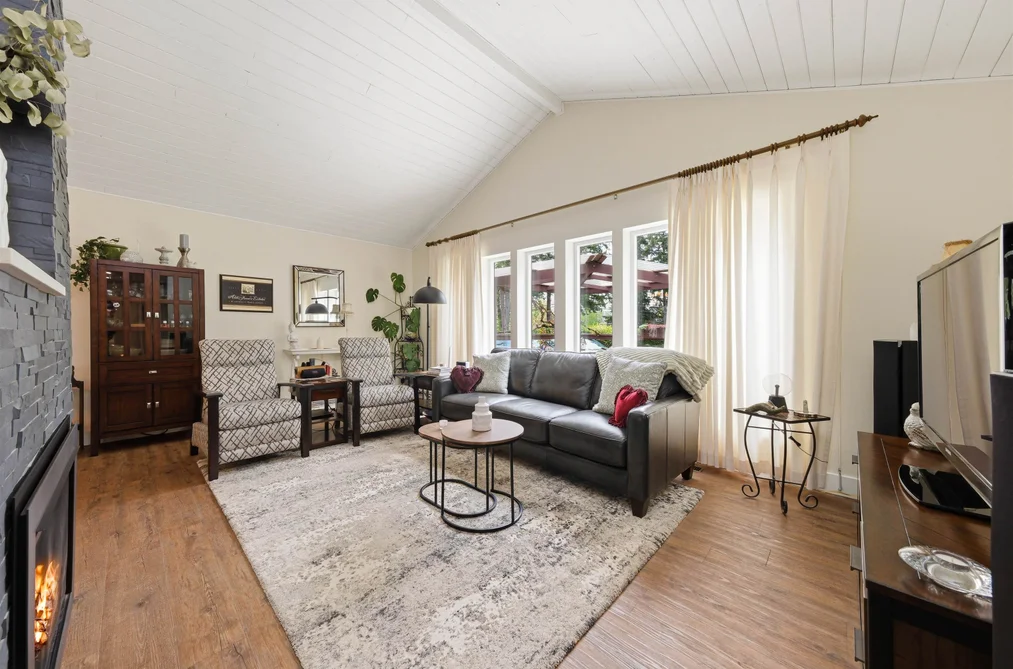 23541 24 AVENUE, Langley BC V2Z 3A2, Langley BC — Residential for Sale - Photo 3