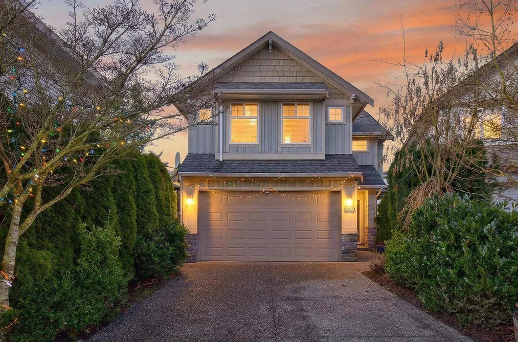 House for sale at 2363 157a Street Surrey British Columbia - MLS: R3083875