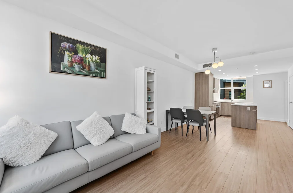 237 2060 CURLING ROAD, North Vancouver BC V7P 0E1, North Vancouver BC — Residential for Sale - Photo 7