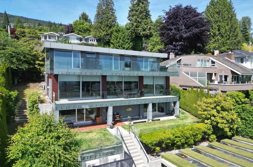 2370 PALMERSTON AVENUE, West Vancouver BC V7V 2W1, West Vancouver BC — Residential for Sale - Photo 2