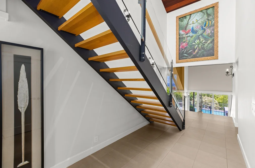 2370 QUEENS AVENUE, West Vancouver BC V7V 2Y6, West Vancouver BC — Residential for Sale - Photo 2