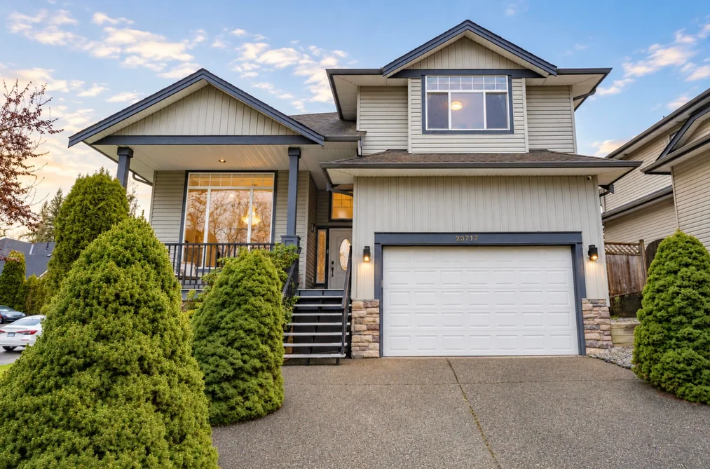 House for sale at 23717 110 Avenue Maple Ridge British Columbia - MLS: R3143075