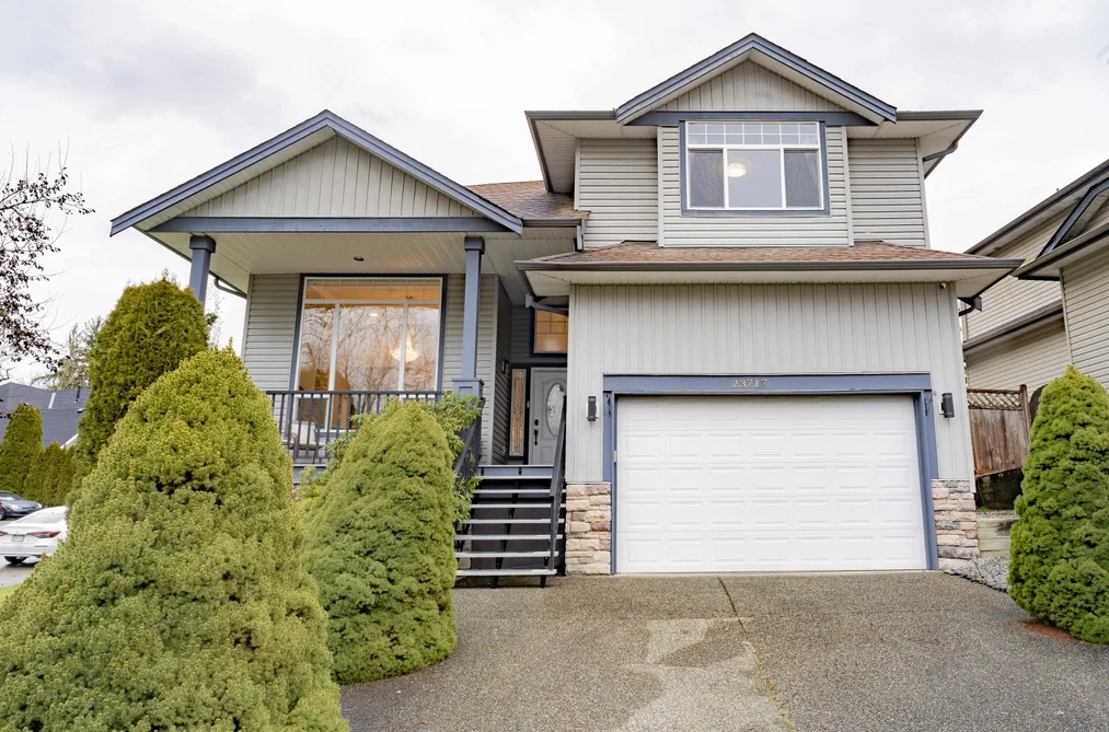 House for sale at 23717 110 Avenue Maple Ridge British Columbia - MLS: R3095844