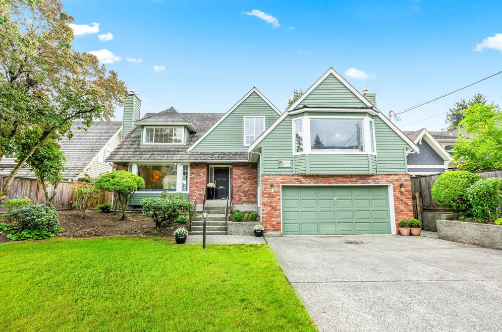 House for sale at 2372 Kings Avenue West Vancouver British Columbia - MLS: R3113698