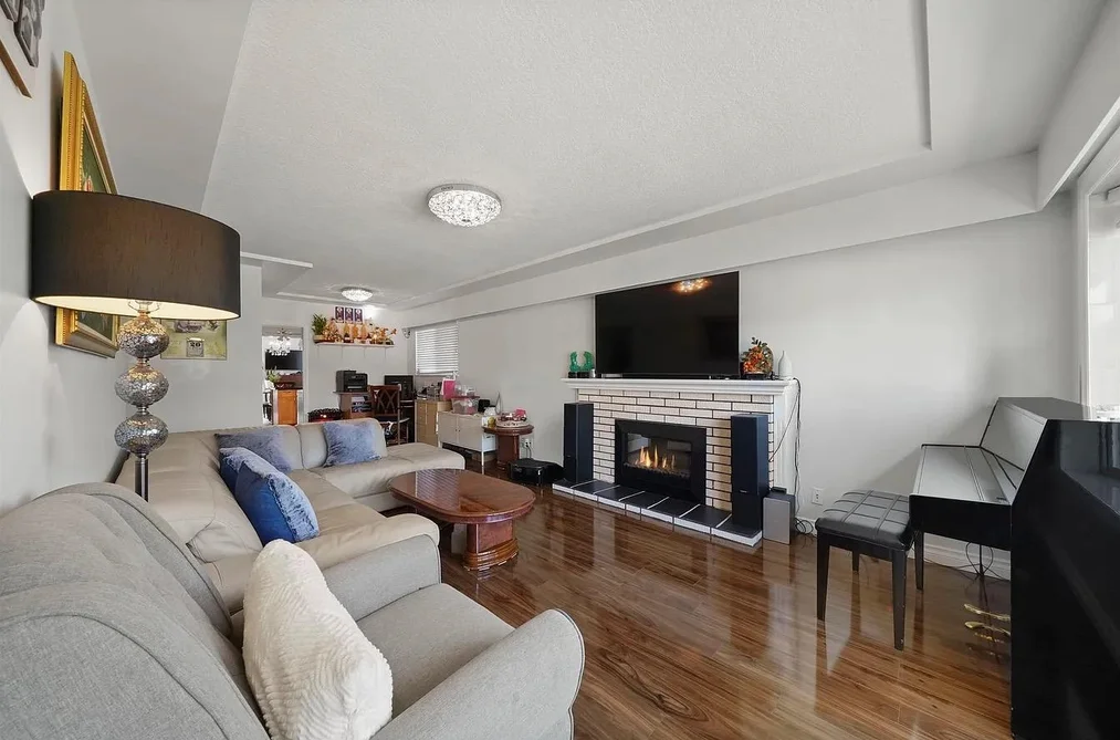 2374 E 33RD AVENUE, Vancouver BC V5R 2S3, Vancouver BC — Residential for Sale - Photo 3