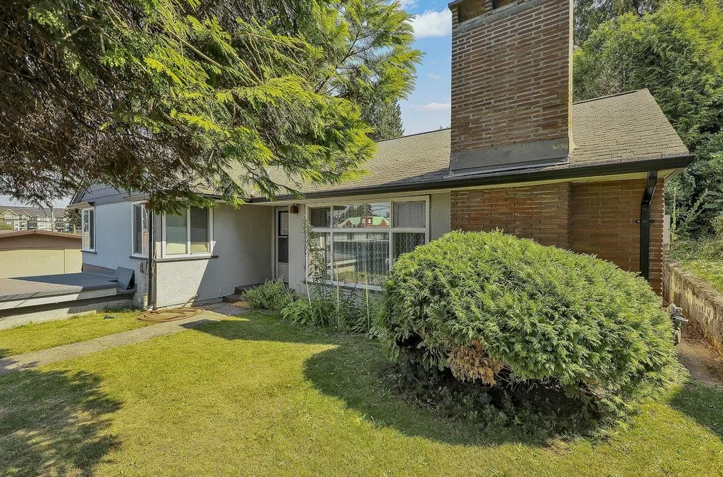 House for sale at 2374 Hillside Drive Abbotsford British Columbia - MLS: R3127271