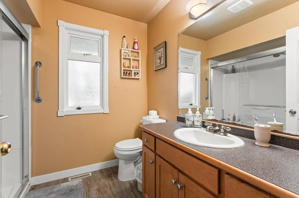 23745 40 Avenue, Langley, BC - House for Sale - Photo 21 of 40 23745 40 Avenue, Langley, BC - House for Sale - Photo 21 of 40
