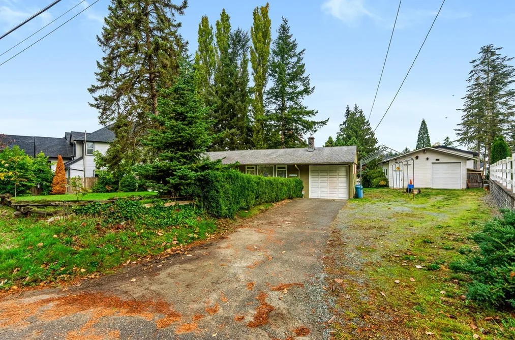 23745 40 Avenue, Langley, BC - House for Sale - Photo 3 of 40 23745 40 Avenue, Langley, BC - House for Sale - Photo 3 of 40