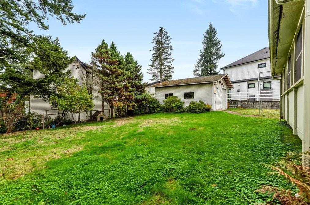 23745 40 Avenue, Langley, BC - House for Sale - Photo 33 of 40 23745 40 Avenue, Langley, BC - House for Sale - Photo 33 of 40