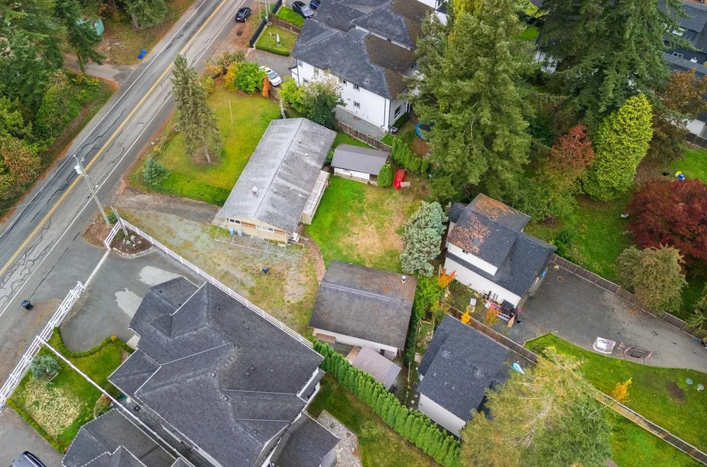 23745 40 Avenue, Langley, BC - House for Sale - Photo 36 of 40 23745 40 Avenue, Langley, BC - House for Sale - Photo 36 of 40