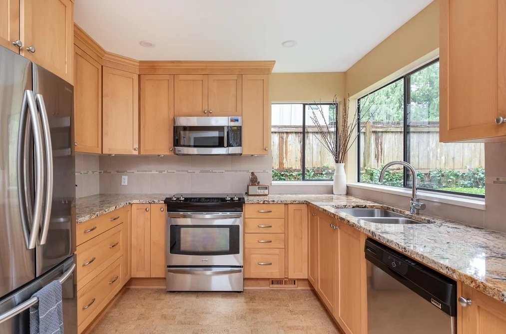 2376 KING ALBERT AVENUE, Coquitlam BC V3J 7E4, Coquitlam BC — Residential for Sale - Photo 7