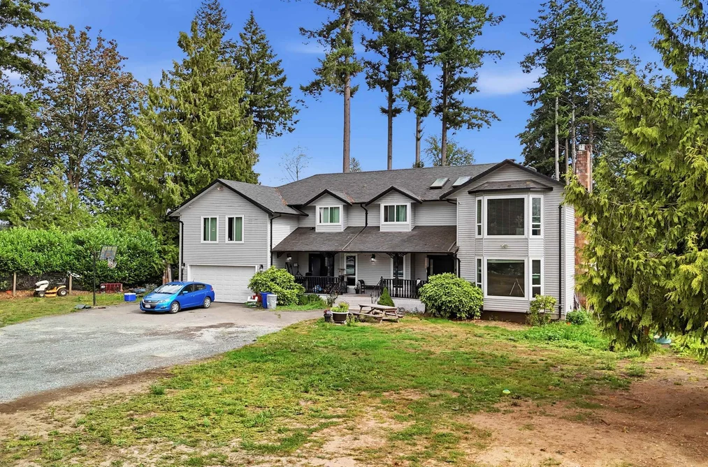23788 72 Avenue, Langley, BC - House for Sale - Photo 2 of 28 23788 72 Avenue, Langley, BC - House for Sale - Photo 2 of 28