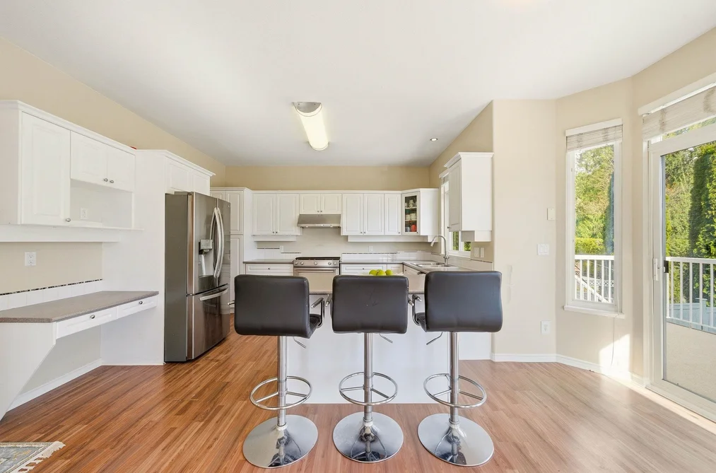 23800 KANAKA WAY, Maple Ridge BC V2W 1E5, Maple Ridge BC — Residential for Sale - Photo 4