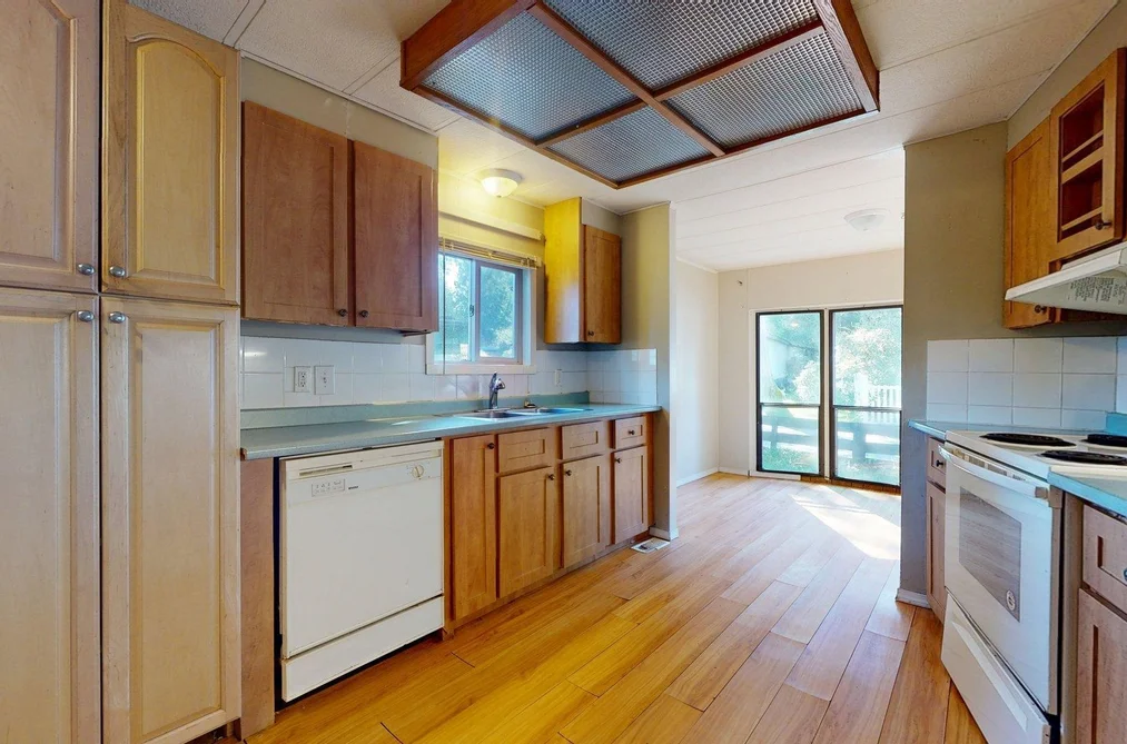 239 1830 MAMQUAM ROAD, Squamish BC V0N 1T0, Squamish BC — Residential for Sale - Photo 3