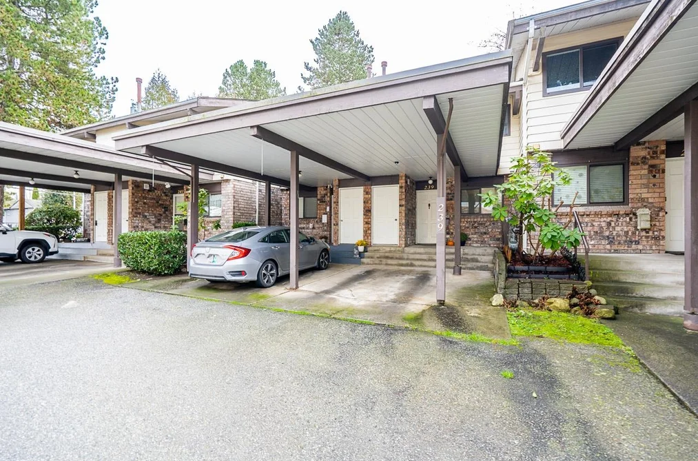Townhouse for sale at 239 7447 140 Street Surrey British Columbia - MLS: R3114124