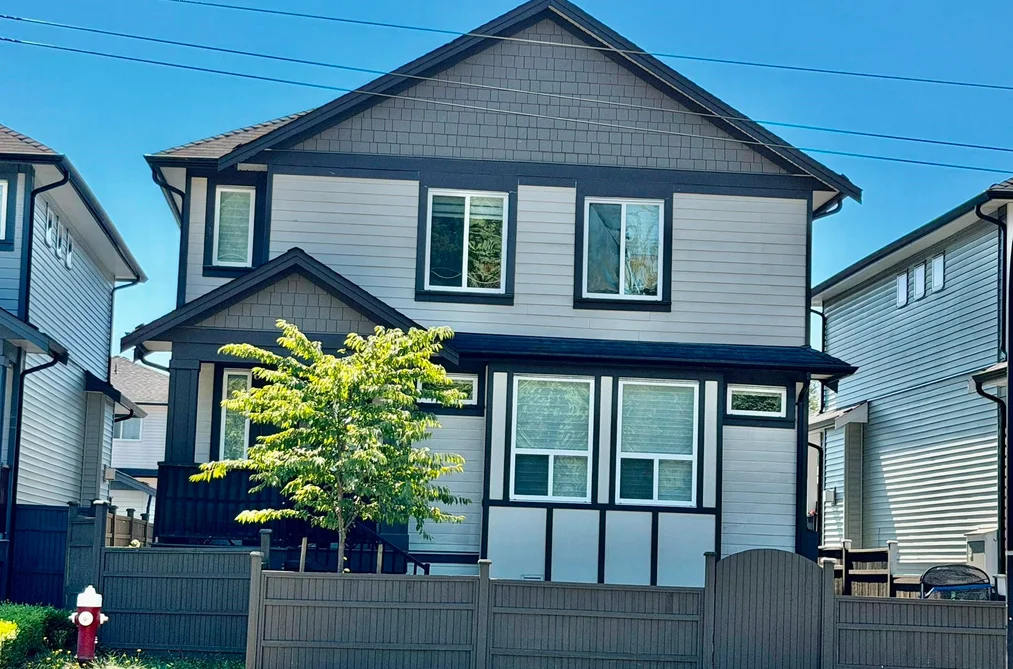 House for sale at 23912 Dewdney Trunk Road Maple Ridge British Columbia - MLS: R3158375