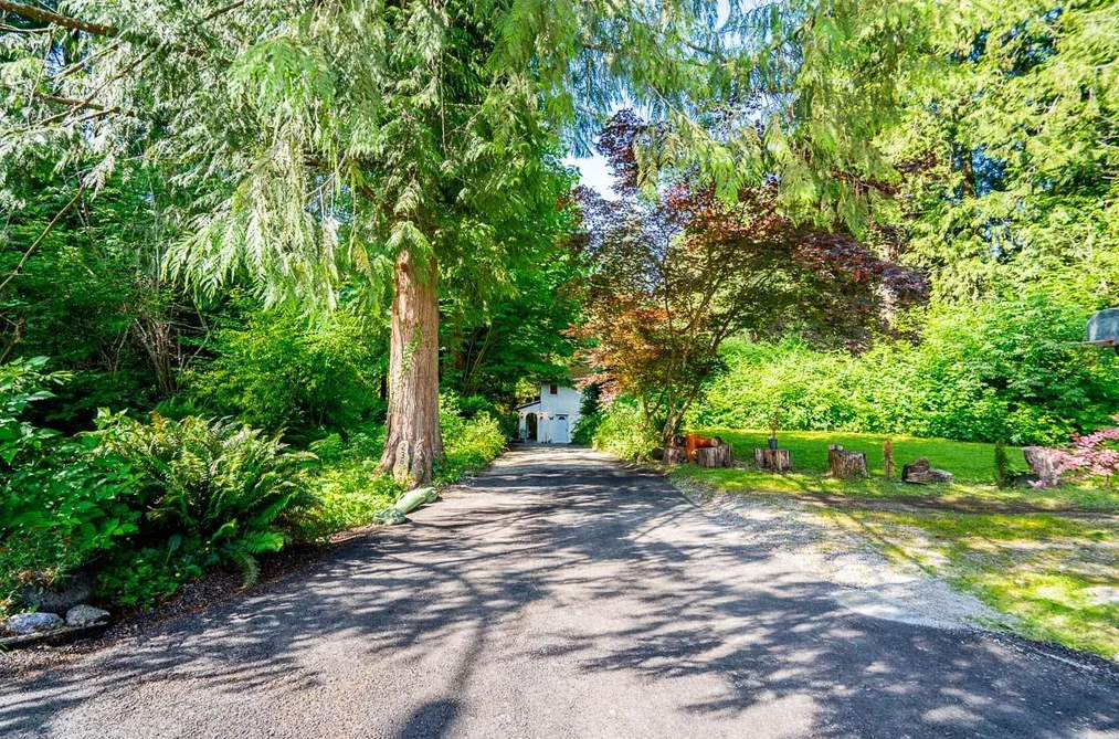 23942 FERN CRESCENT, Maple Ridge BC V4R 2S3, Maple Ridge BC — Residential for Sale - Photo 2