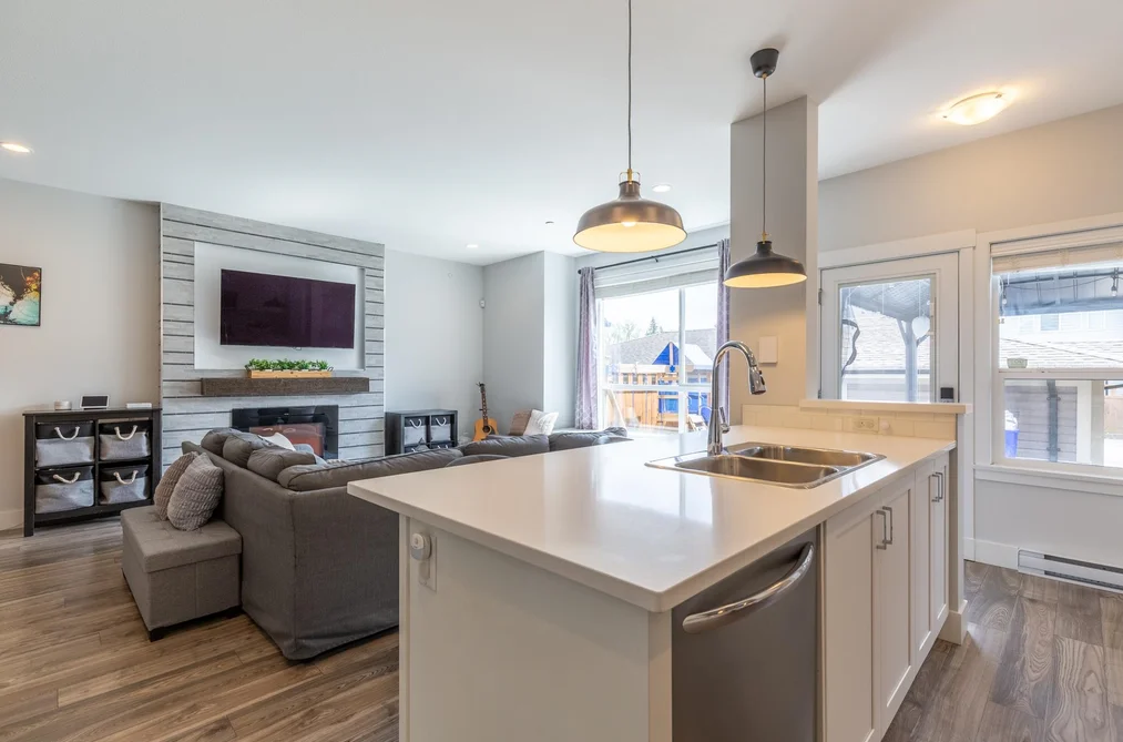 23958 KANAKA WAY, Maple Ridge BC V2W 0H7, Maple Ridge BC — Residential for Sale - Photo 4