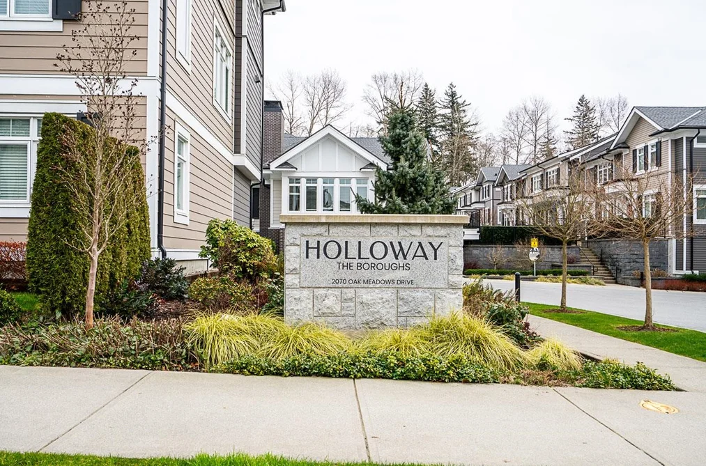 Townhouse for sale at 24 2070 Oak Meadows Drive Surrey British Columbia - MLS: R3106848